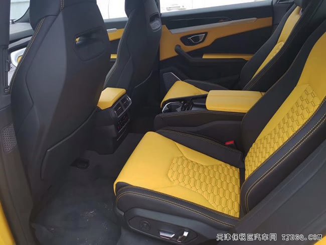 2019款兰博基尼Urus加规版 23轮/四座/BO音响现车399万