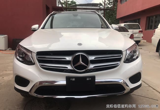 19款奔驰GLC300墨西哥版 19轮/氙灯/全景天窗现车40.8万