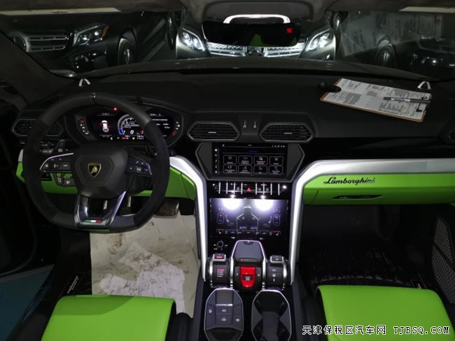 19款兰博基尼Urus加规版 23轮/雷测/全景天窗现车330万