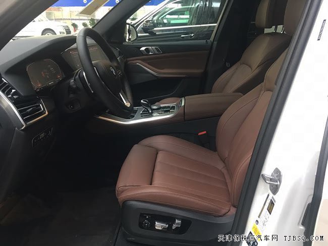 19款宝马X5加规版 20轮/全景天窗/大豪华包现车76万优享