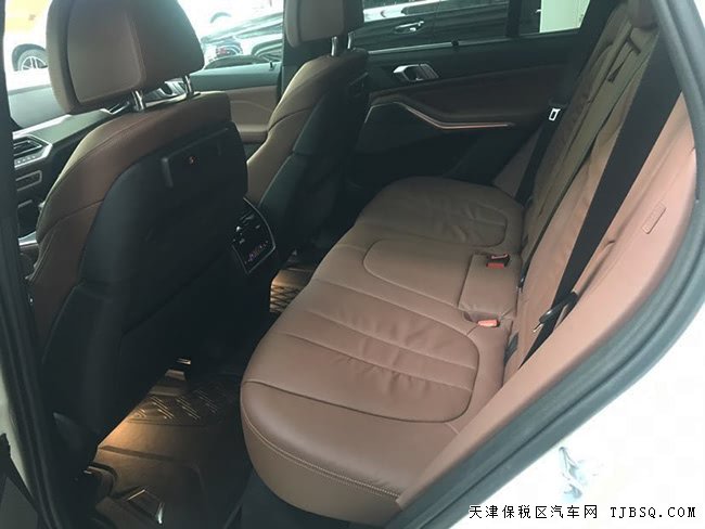 19款宝马X5加规版 20轮/全景天窗/大豪华包现车76万优享