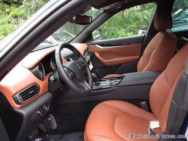 2018款玛莎拉蒂levante美规版 全景天窗/高级包现车82万