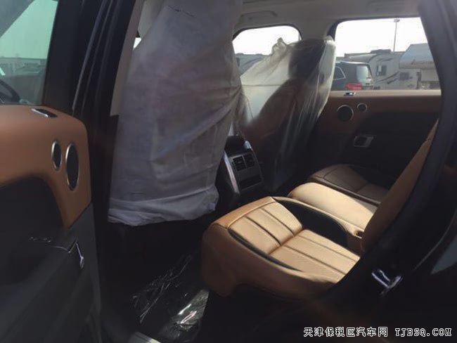 2018款路虎揽胜运动汽油版 21轮/矩阵大灯/全景现车86万