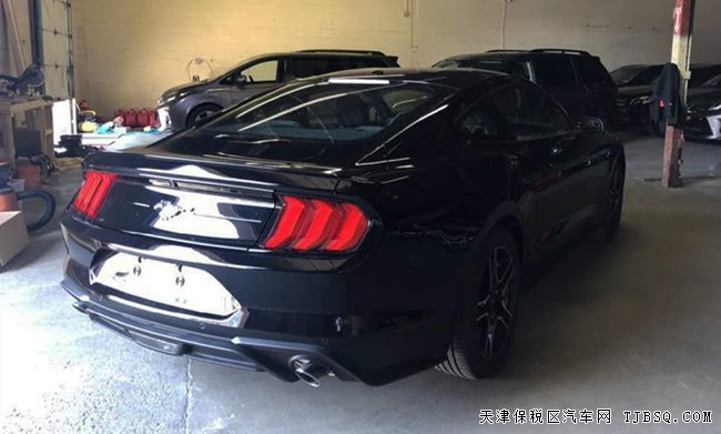 平行进口19款福特野马2.3T加规版跑车 101A包现车29.5万