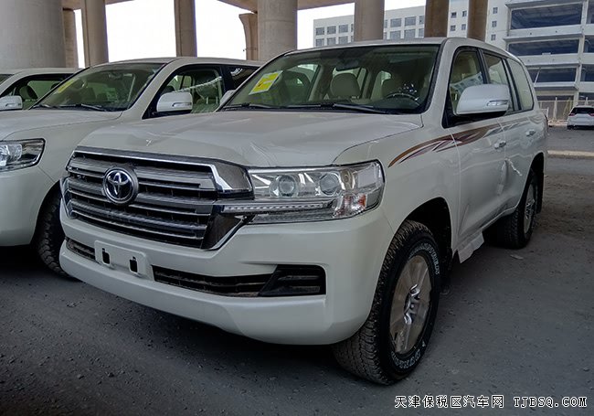 19款丰田酷路泽4000中东版 17轮/后挂备胎/天窗现车65万