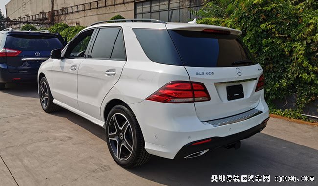 2019款奔驰GLE400加规版 3.0T运动SUV劲惠酬宾