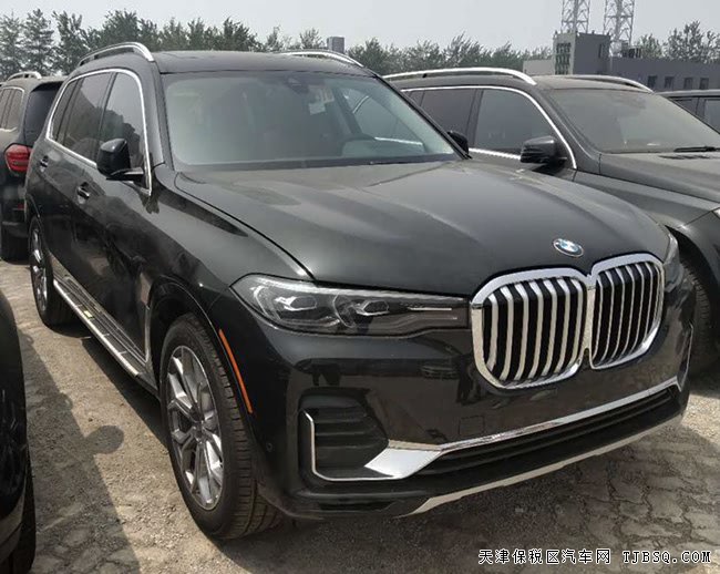 2019款宝马X7美规版 全景天窗/6座/五区空调现车106.5万