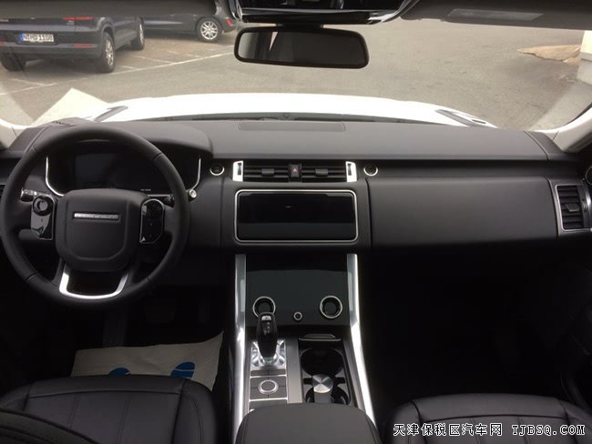 2019款路虎揽胜运动柴油版 20轮/全景天窗/脚感现车72万