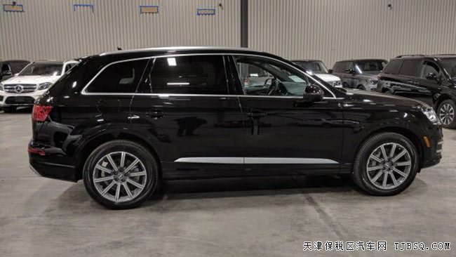 平行进口车19款奥迪Q7加规版 豪华SUV现车优惠巨献