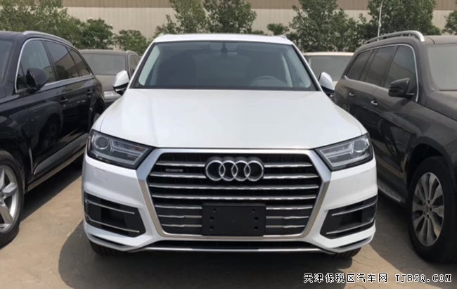 平行进口18款奥迪Q7加规版 7座/全景天窗/19轮现车58万