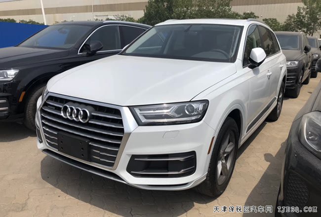 平行进口18款奥迪Q7加规版 7座/全景天窗/19轮现车58万