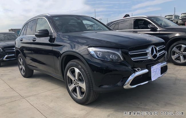 19款奔驰GLC300墨西哥版 19轮/全景天窗/氙灯现车40.5万