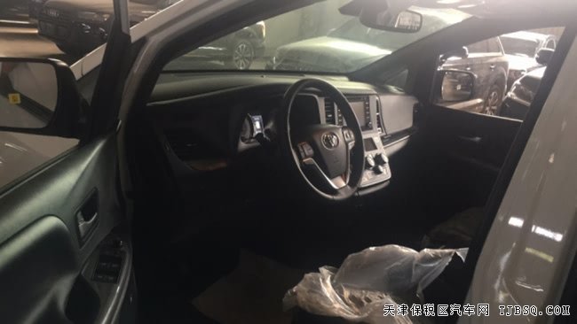 2019款丰田塞纳3.5L四驱运动版 经典MPV现车优购