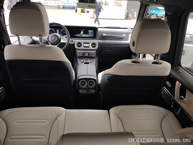 2019款奔驰G550加规版 暗夜运动包/雷测/天窗现车220万