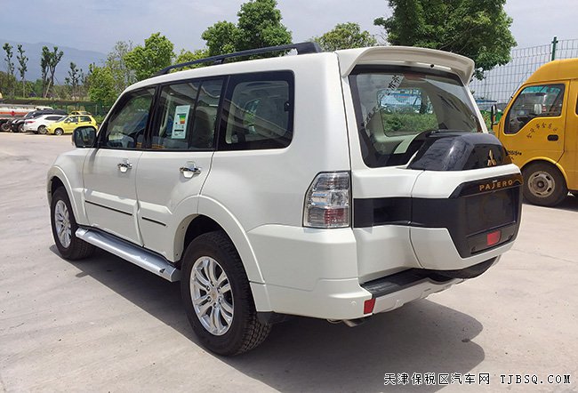2019款三菱帕杰罗V97中东版 全路况越野劲惠酬宾