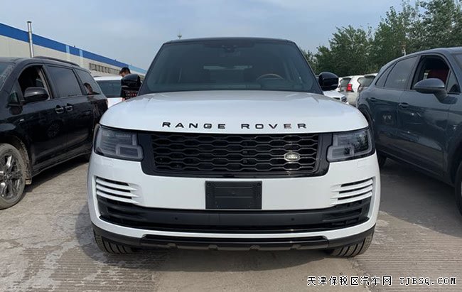 19款路虎揽胜3.0T柴油创世加长版 22轮/黑耀版现车136万