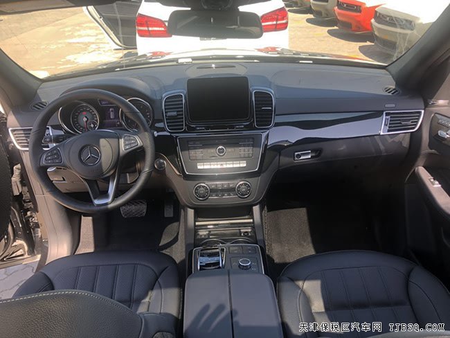 2019款奔驰GLS450AMG加规版 灯包/豪华包/21轮现车103万
