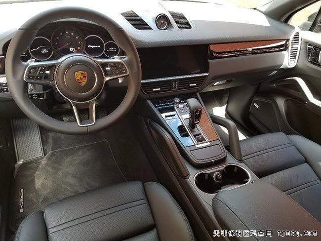 19款保时捷卡宴3.0T加规版 19多辐轮/小豪华包现车84万