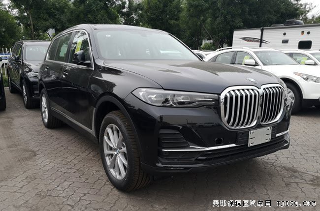 2019款宝马X7欧规版 7座/20轮/星空顶全景天窗现车96万