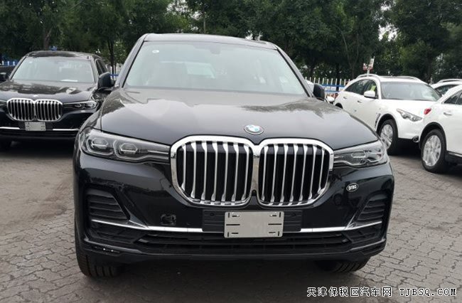 2019款宝马X7欧规版 7座/20轮/星空顶全景天窗现车96万