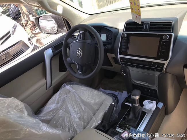 平行进口丰田霸道4000中东版 19款现车乐享折扣