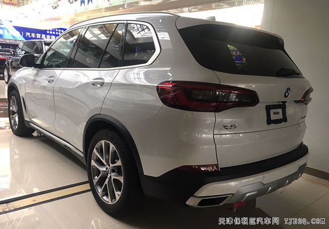 2019款宝马X5加规版 20轮/全景天窗/大豪华包现车76万