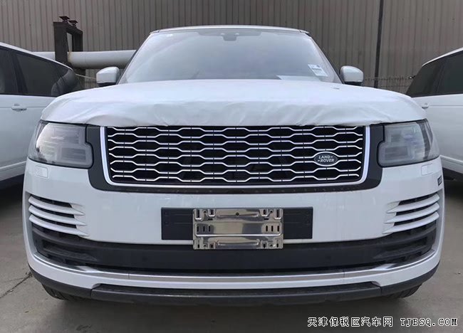 2019款路虎揽胜3.0T汽油加长版 20轮/固定全景现车127万