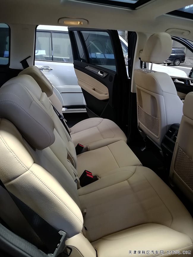 2019款奔驰GLS450美规版 全景天窗/外观包/哈曼现车88万