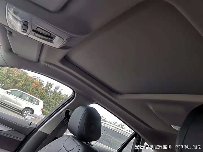 19款宝马X6墨西哥版 天窗/20轮/M运动套件现车67万劲惠