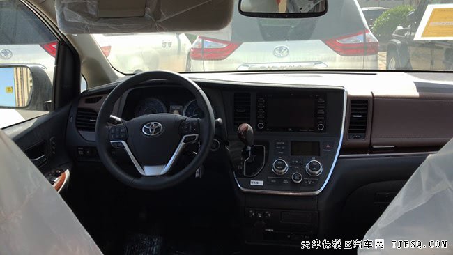 20款丰田塞纳3.5L四驱顶配版 环影/雷测/双天窗现车58万