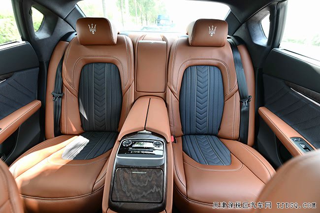 19款玛莎拉蒂总裁3.0T加规版 驾辅包/20轮现车128万钜惠