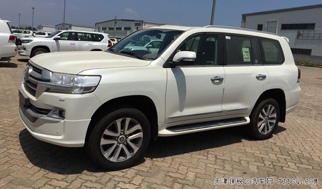 2019款丰田酷路泽5700中东版 20轮/包围/天窗现车115万