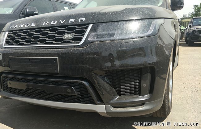 19款路虎揽胜运动柴油版 20轮/全景天窗/脚感门现车72万