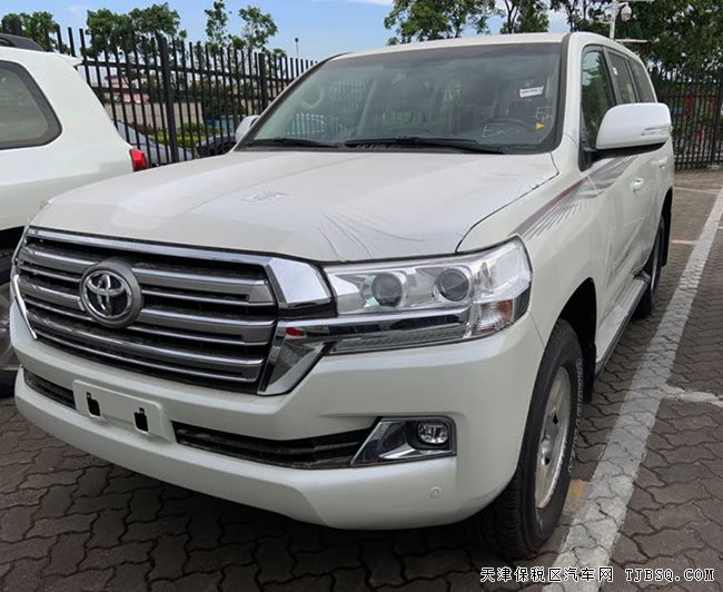 19款丰田酷路泽4000中东版 氙灯/17轮/冰箱现车63.2万