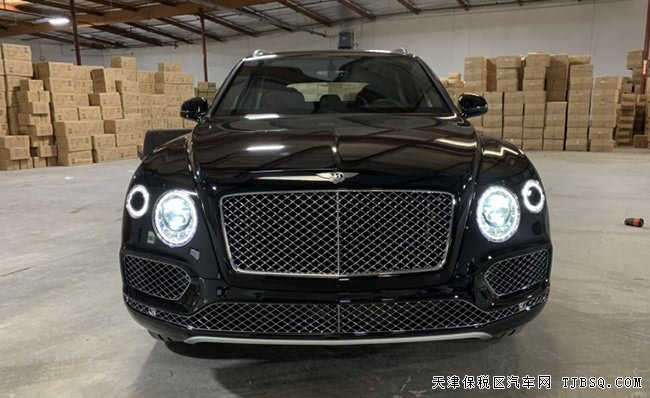 19款宾利添越4.0T汽油版 五座/21轮/全景天窗现车240万