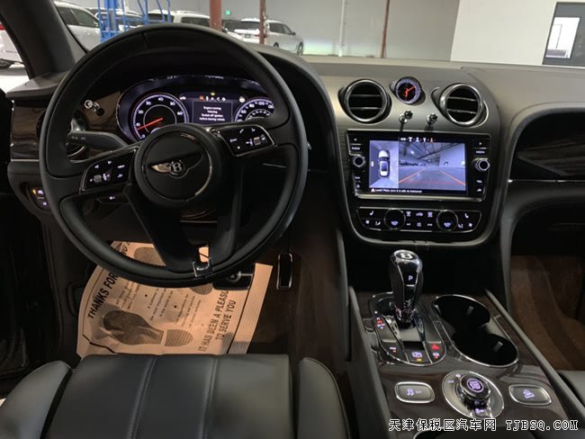 19款宾利添越4.0T汽油版 五座/21轮/全景天窗现车240万
