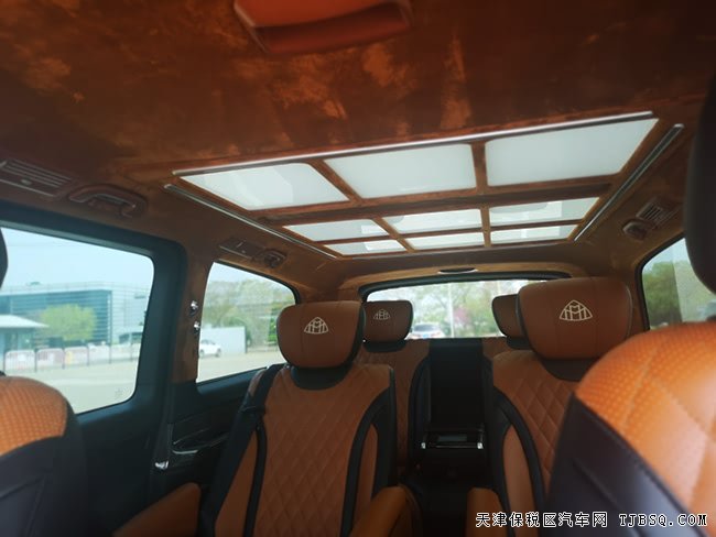 2019款奔驰V250墨西哥版 2.0T豪华商务车优惠专享