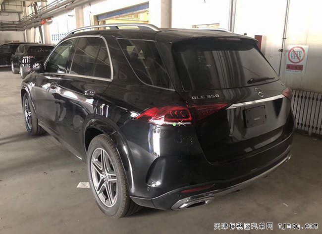 20款奔驰GLE350加规版 豪华包/运动包/雷达测距现车74万