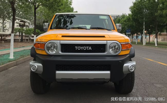 2019款丰田FJ酷路泽中东版 17轮/8气囊/差速锁现车45万