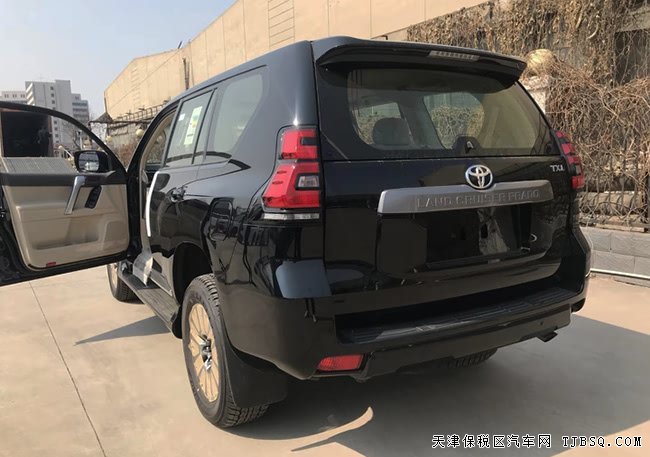 2019款丰田普拉多2700中东版 18轮/天窗/航踏现车43万