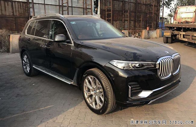 2019款宝马X7墨西哥版 全景天窗/七座/21轮现车99万劲惠