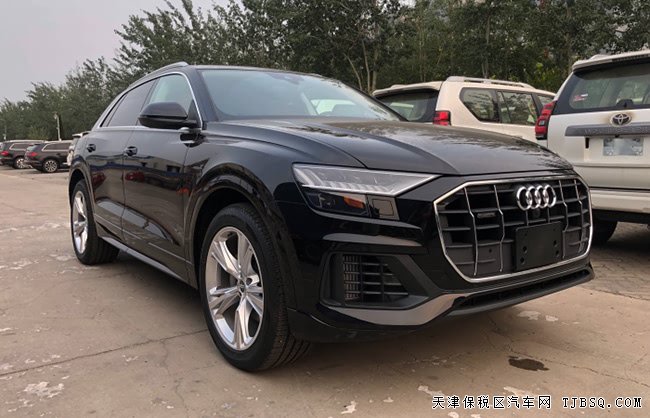 2019款奥迪Q8加规版 21轮/B&O音响/动态驾驶包现车96万