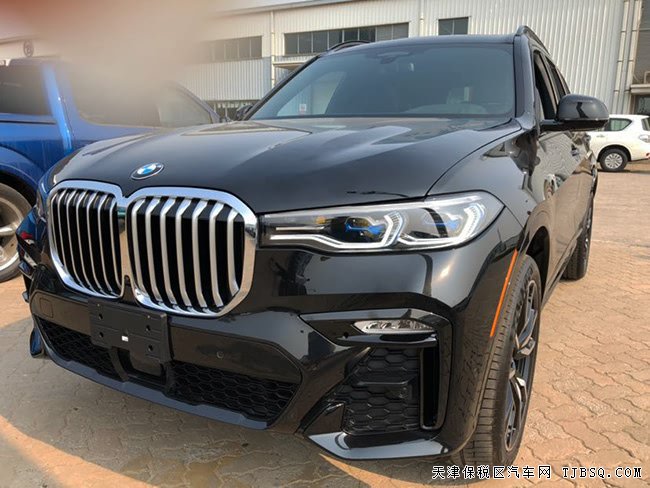 2019款宝马X7加规版 金属漆/7座/五区空调/M包现车110万