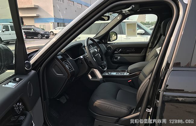 19款路虎揽胜柴油创世加长版 21轮/环影/后娱现车124万