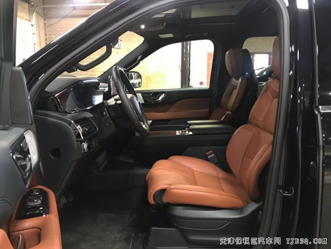 2019款林肯领航员3.5T加规版 22轮/雷测/抬显现车107万