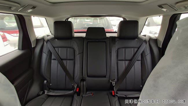 19款路虎揽胜运动柴油版 19轮/全景天窗/底升现车71万