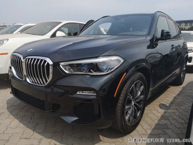 2019款宝马X5M加规版 大豪华包/M运动包/全景现车77万