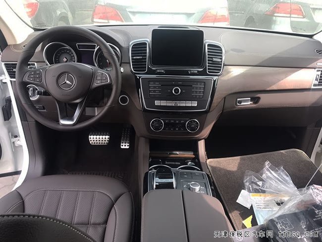 2019款奔驰GLE400墨西哥版 20AMG轮/环影/哈曼现车65万