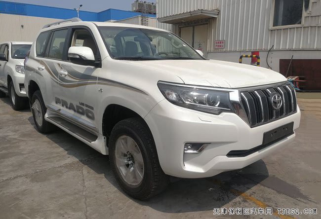 2019款丰田普拉多4000中东版 17轮/天窗/后挂现车57.5万