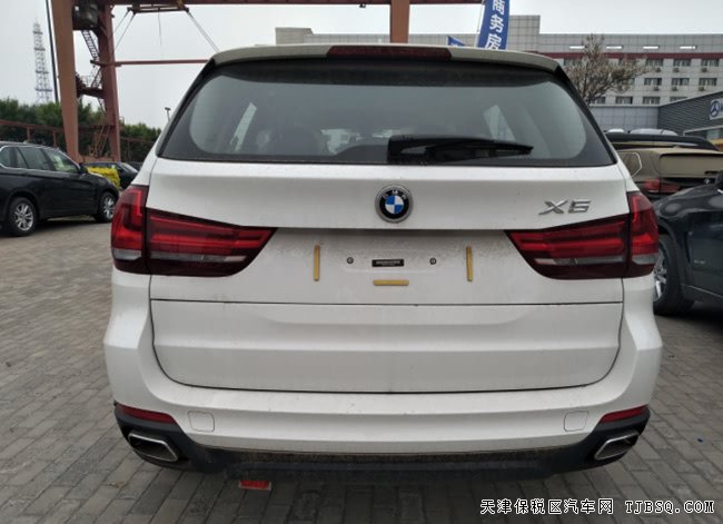平行进口车18款宝马X5中东版 18轮/全景/真皮现车56万